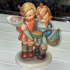 “Going to Grammas” MJ Hummel/Goebel children figurine.